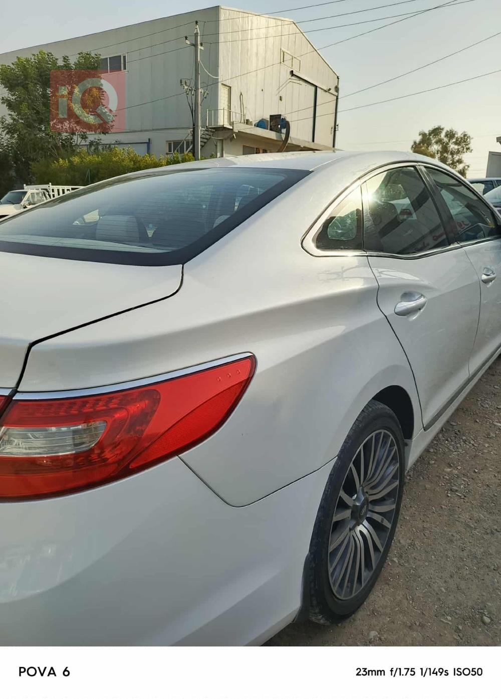 هيونداي أزيرا